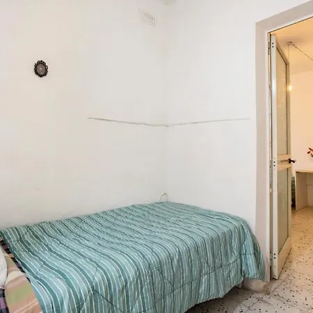 Ubytování v soukromí Town House - Private - Near Sea *